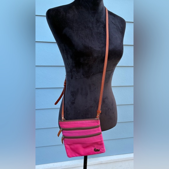 Dooney & Bourke Handbags - Dooney & Bourke nylon North South Triple Zip crossbody preppy, vacation, travel